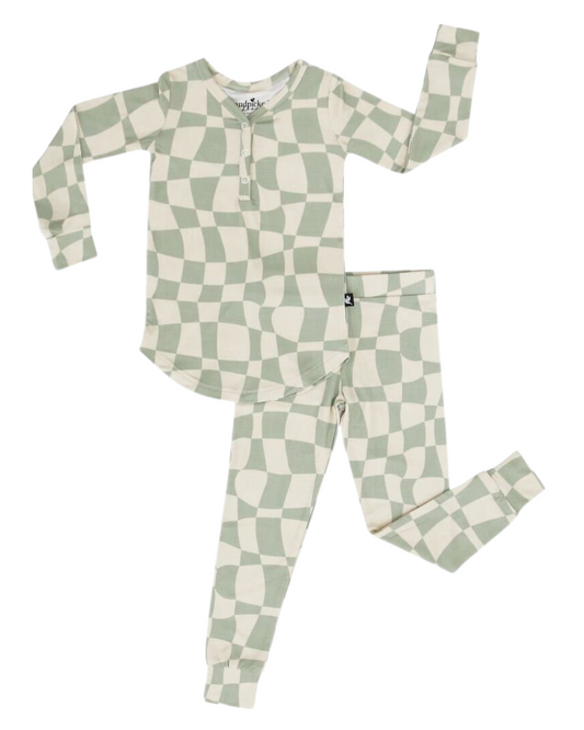 Ivy Wavy Checkers Two-Piece Set